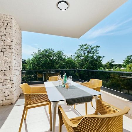 Apartments San Maris 2 Umag Bagian luar foto